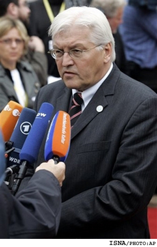 * اتحاديه‌ي اروپا به تلاش‌هاي ديپلماتيك درباره‌ي ايران ادامه مي‌دهد
اشتاين‌ماير: از تشديد اوضاع درباره‌ي ايران در شوراي امنيت سازمان ملل نفعي نمي‌بريم