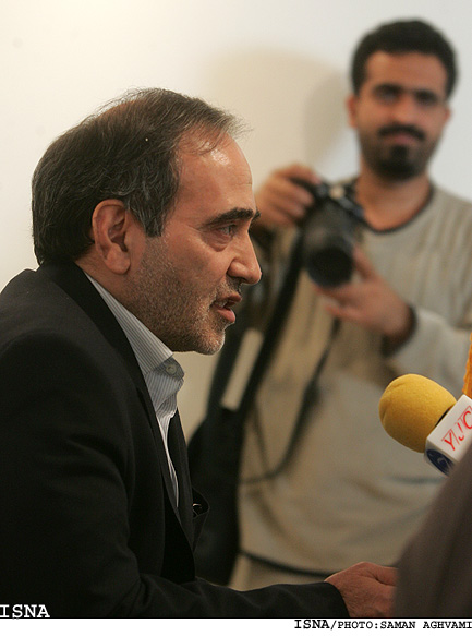 /تكميلي/ليست مشترك اصلاح‌طلبان براي انتخابات شوراها اعلام شد
سخنگوي ستاد ائتلاف اصلاح‌طلبان:/1/
براي مديريت شهر تهران، برنامه‌اي تهيه كرده‌ايم