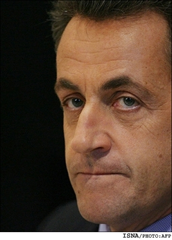 ساركوزي:
ورود به غزه هرگز امنيت اسراييل را تامين نمي‌كند
آتش‌بس درغزه مستلزم تلاش بيشترآمريكا است
عاقلانه نيست كه حتي يك كشورعربي عضو دايم شوراي امنيت نباشد