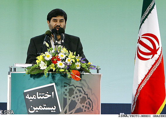 محسن پرويز در اختتاميه‌ي نمايشگاه كتاب:
تبعيض‌هاي سال‌هاي گذشته را نداشتيم 
عرصه‌ي عرضه‌ي انديشه‌هاي نو باز بود