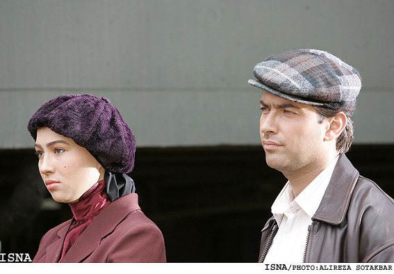 بازيگر تاجيكي «درچشم باد»ـ گوينده خبر تلويزيون تاجيكستان:
«ليلي در چشم باد» دختري جدي و جنگجوست
گويندگان خبر ايران به خوبي از حركات صورت استفاده مي‌كنند