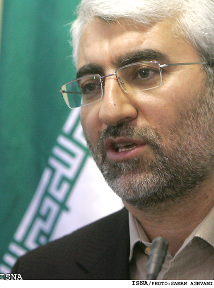 جمشيدي درگفت‌وگو با ايسنا:
*قوه قضاييه وظايفي را قبل از انتخابات،حين وپس از آن بر عهده دارد
شعب ويژه و اختصاصي رسيدگي به پرونده‌هاي انتخاباتي تعيين مي‌شوند