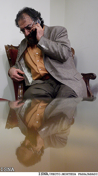 مسعود كيميايي: 
از فروش "رييس" راضي هستم