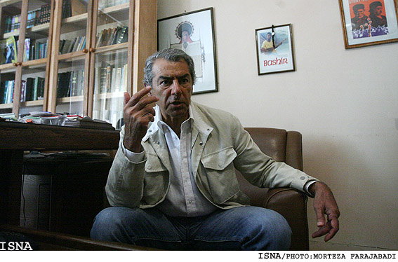 سينماي ايران به‌روايت فرامرز قريبيان/ 2 /
از بازيگري فقط در سينما لذت مي‌برم
اگر كسي سراغت نيايد، بسيار دردناك است