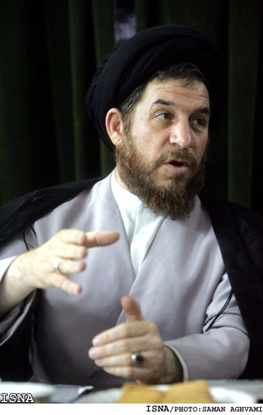 /سومين سفر به خوزستان/
معاون پارلماني رييس‌جمهور:
جلسات كارگروه تحول اقتصادي فعال شده‌اند
لايحه بودجه سال 89 در اولين هفته كاري مجلس ارائه مي‌شود