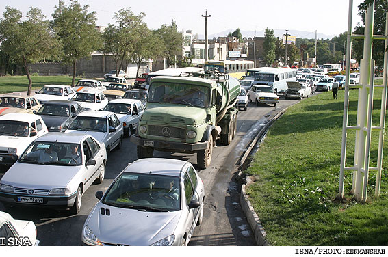 با گذشت سه ماه از پايان قول راه‌اندازي مرکز کنترل ترافيک؛
معاون شهرداري کرمانشاه:
نبود شهردار اجراي طرح‌ها را دچار وقفه کرد
95درصد تجهيزات تهيه شد