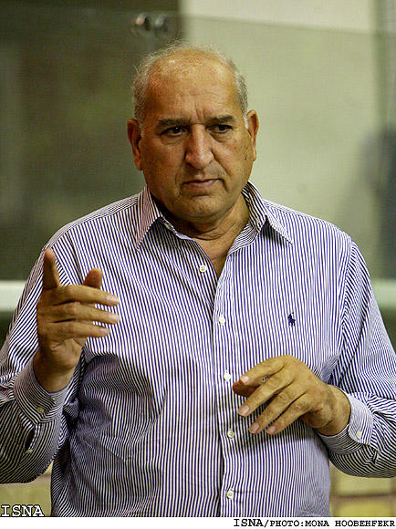 مشحون با رد ادعاي يحيي‌زاده:
سعيدلو نظرش را به هيچ كس تحميل نكرد
از طرحي كه تصويب آن يك هفته طول بكشد، چه چيزي درمي‌آيد؟!