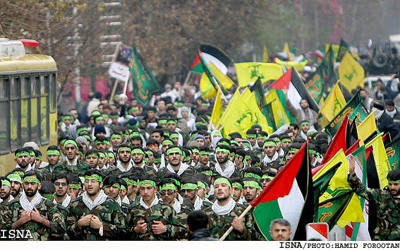 گزارش ايسنا از تجمع و راهپيمايي دانشجويان بسيجي از لانه جاسوسي تا دانشگاه‌ تهران