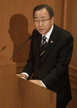 بان كي مون:
هيچ مكان امني در غزه وجود ندارد
محاكمه عاملان ترور حريري از مارس آغاز مي‌شود
اسراييل بايد به اشغالگري‌هايش در اراضي فلسطيني و عربي پايان دهد