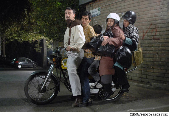 قوت «سه در چهار» در نقش‌آفريني بازيگران آن
گفته‌هاي تعدادي از مخاطبان اين روزهاي اين سريال