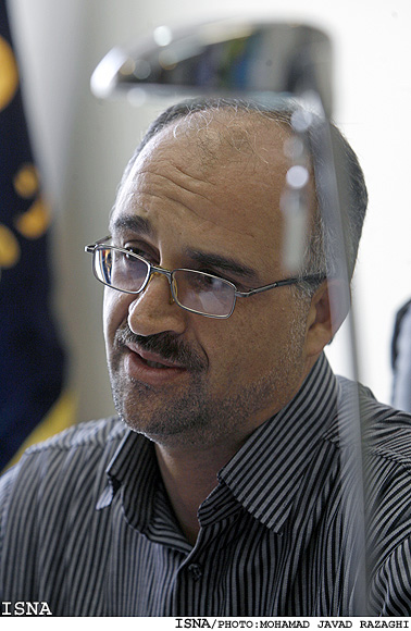 اظهارات مديرعامل شركت گاز خودرو درباره حادثه خميني‌شهر:
مخزن گاز خودرو پيش از انفجار دستكاري شده بود