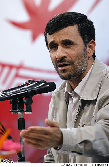 در ديدار با اعضاي شوراي فرهنگي و اجتماعي زنان مطرح شد:
تاكيد رييس‌جمهور بر مشاركت فعال زنان در امور جامعه