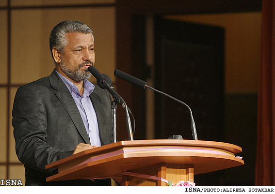 *علي‌آبادي در شيلات معارفه شد*
خليليان:علي‌آبادي ديدگاه‌هاي قوي‌اي در شيلات دارد
علي‌آبادي:حضور ملت در نهم دي نشان داد آنها حرف آخر را به ضد انقلاب مي‌زنند