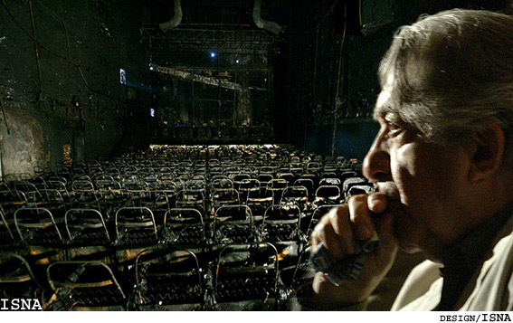 در پي آتش‌سوزي سينما «جمهوري»،
عزت‌الله انتظامي: اميدوارم به سرنوشت سينما «آزادي» دچار نشود