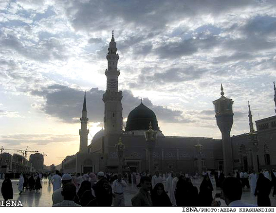 گزارش خبرنگار اعزامي ايسنا از اقامه‌ي نماز صبح در مسجدالنبي