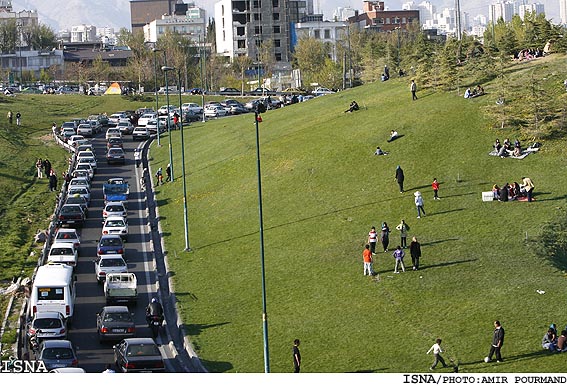 دبير اجرايي اتحاديه‌ي‌ هتل‌داران استان تهران:
استفاده از آمار بخش راه در گردشگري ابهام ايجاد مي‌كند
آمار گردشگري 12‌ميليوني تهران به بخش راه مربوط است