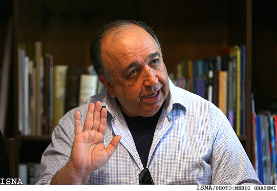 فرمان‌آرا گفت:
«خاك آشنا» را به كميته ارزيابي معرفي فيلم به اسكار نمي‌دهم 
«درباره الي» بهترين فيلمي است كه مي‌تواند به اسكار معرفي شود