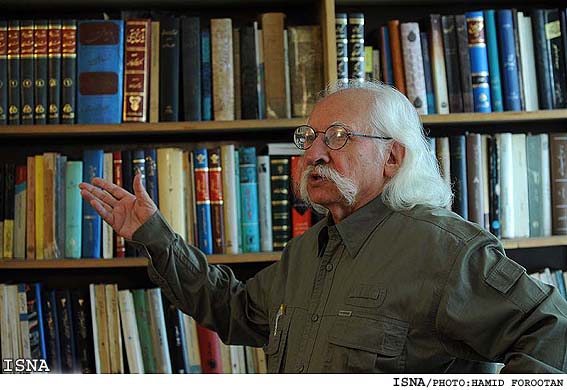 گفت‌وگوي ايسنا با حسين ترابي براي روز ملي سينما:
عطاي كارگرداني را به لقايش بخشيدم 
در تمام اين سالها مستند «براي آزادي» بدون خريداري حقوقش استفاده شد