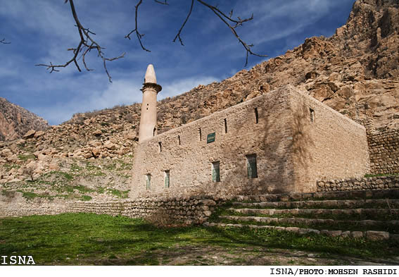 گذري بر بناهاي مذهبي کرمانشاه/24
مسجد عبدالله بن عمر