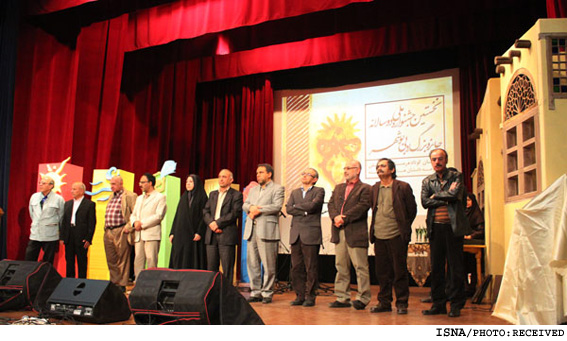 آثار برتر جشنواره‌ي ادبي بوشهر معرفي شدند
تجليل از علي باباچاهي و محسن شريف در روز بوشهر