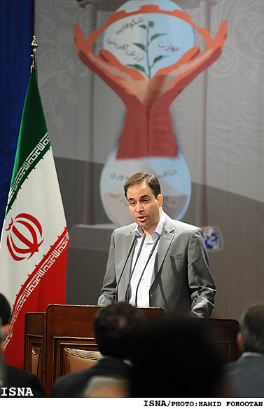 رييس يك موسسه كارآفريني:
تخصيص منابع مالي كافي از چالش‌هاي كارآفرينان است